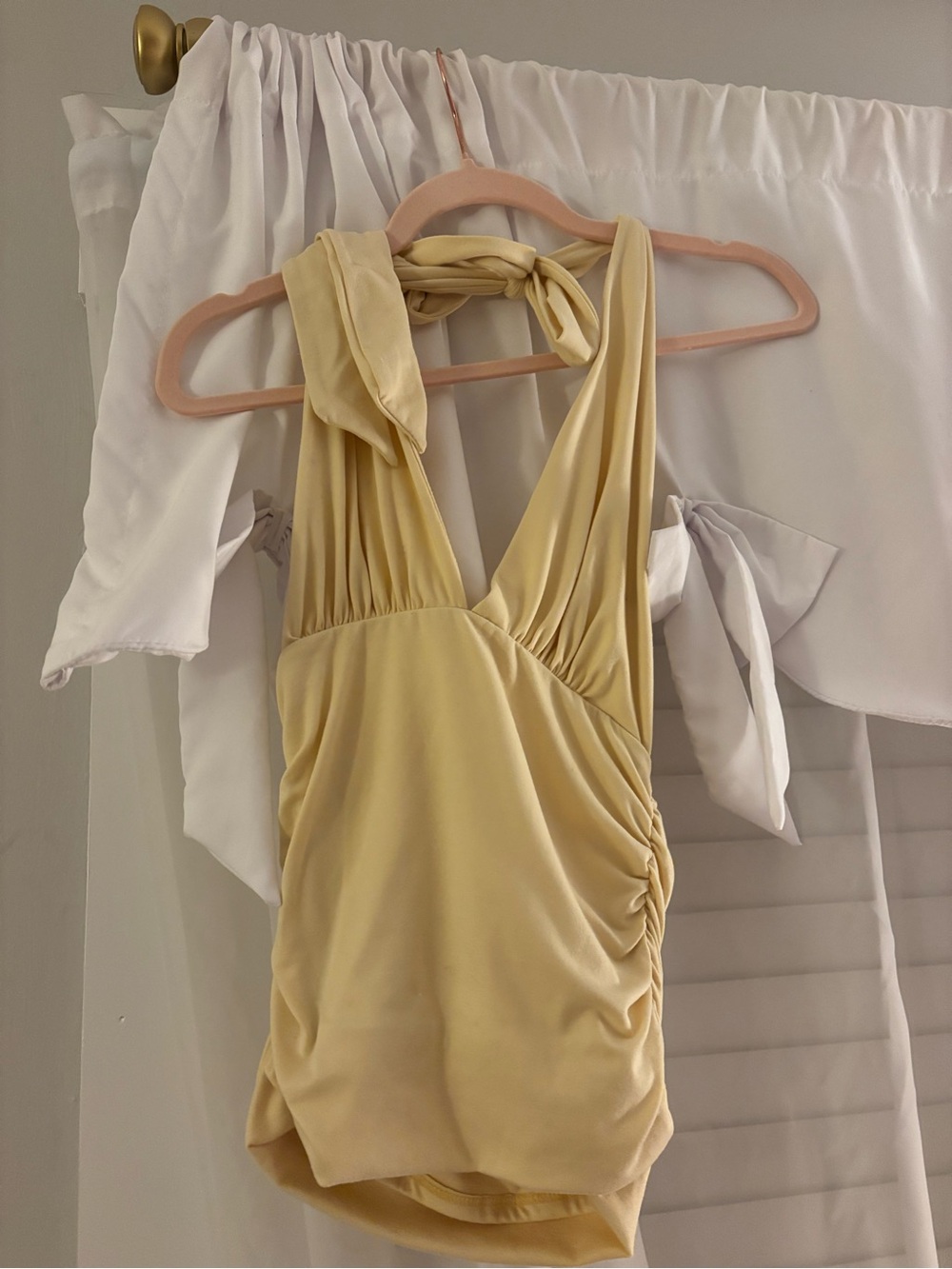 NTW Grey Bandit Halter Yellow Tank Medium